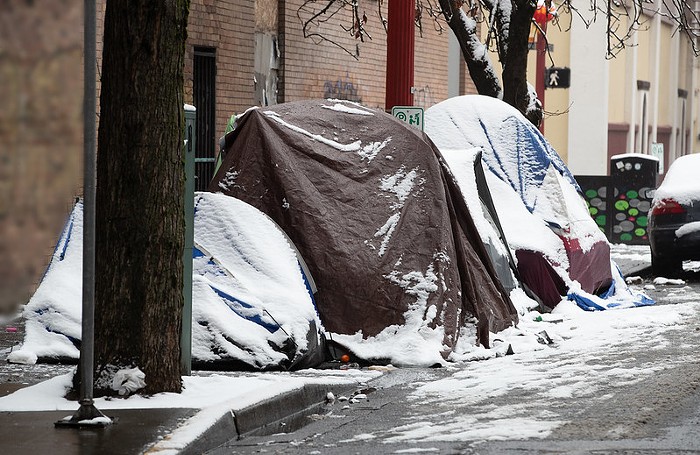 UPDATE: Five Warming Shelters Open in Portland Area During Winter Storm